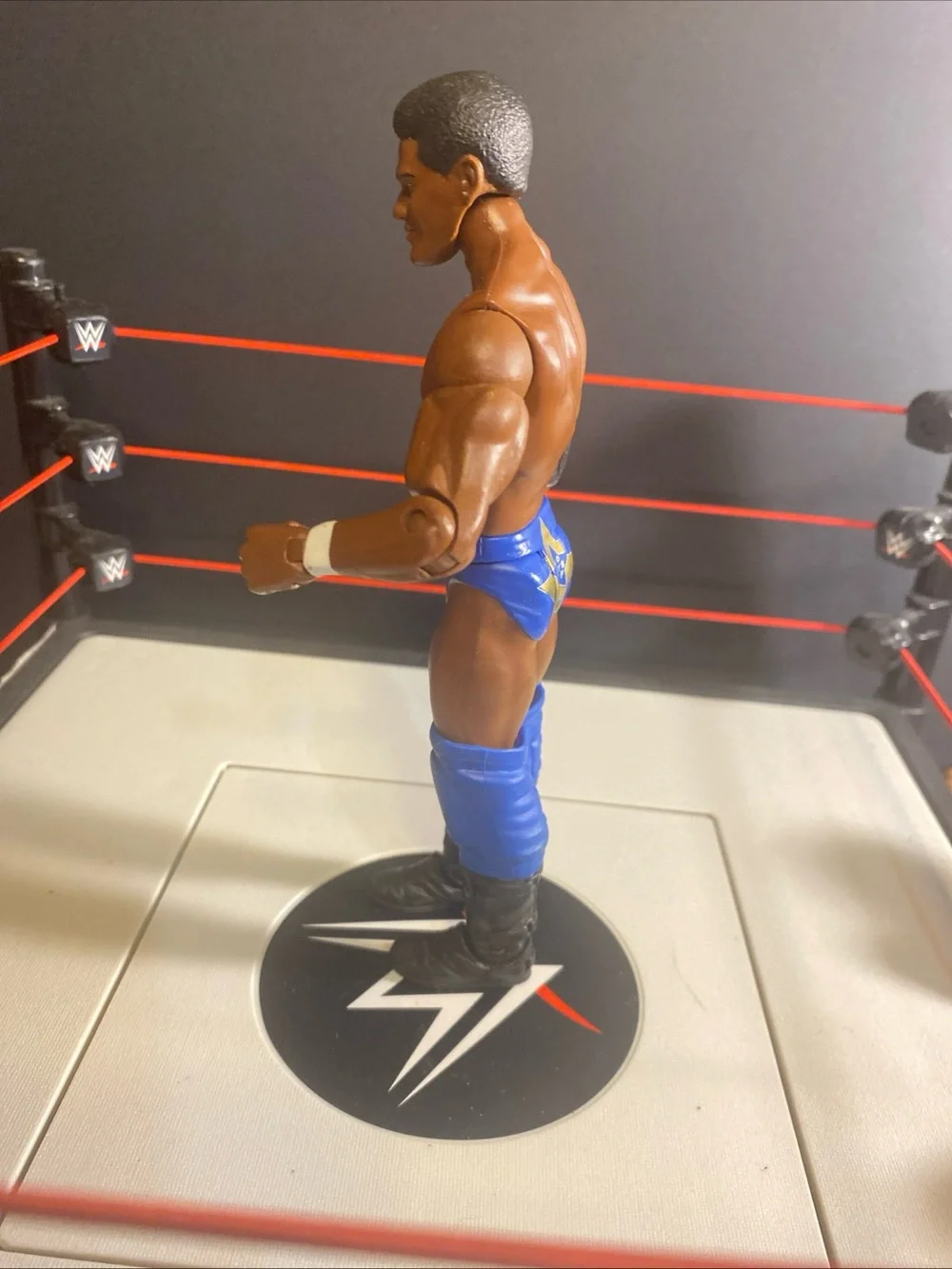 Darren Young‎ WWE 2011 Mattel Battle Back 21 Action Figure